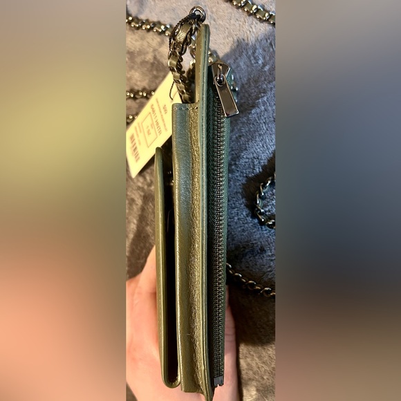 Overland “Izmir” Leather Phone Wallet w/ Chain Strap in Hunter Green - Picture 9 of 15